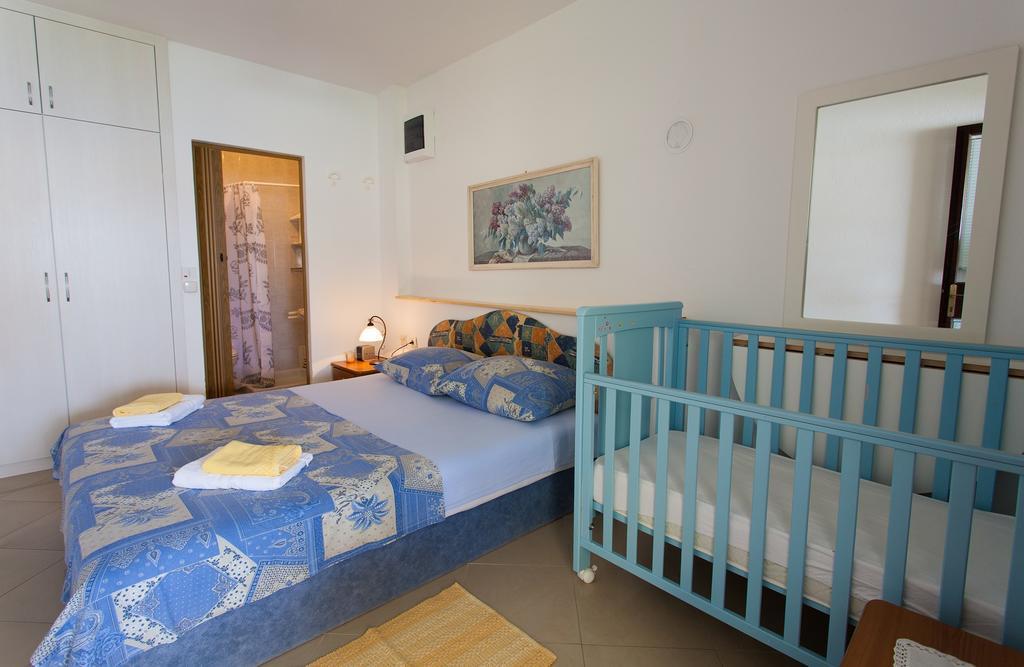 Apartman Kondic Омишаль Номер фото