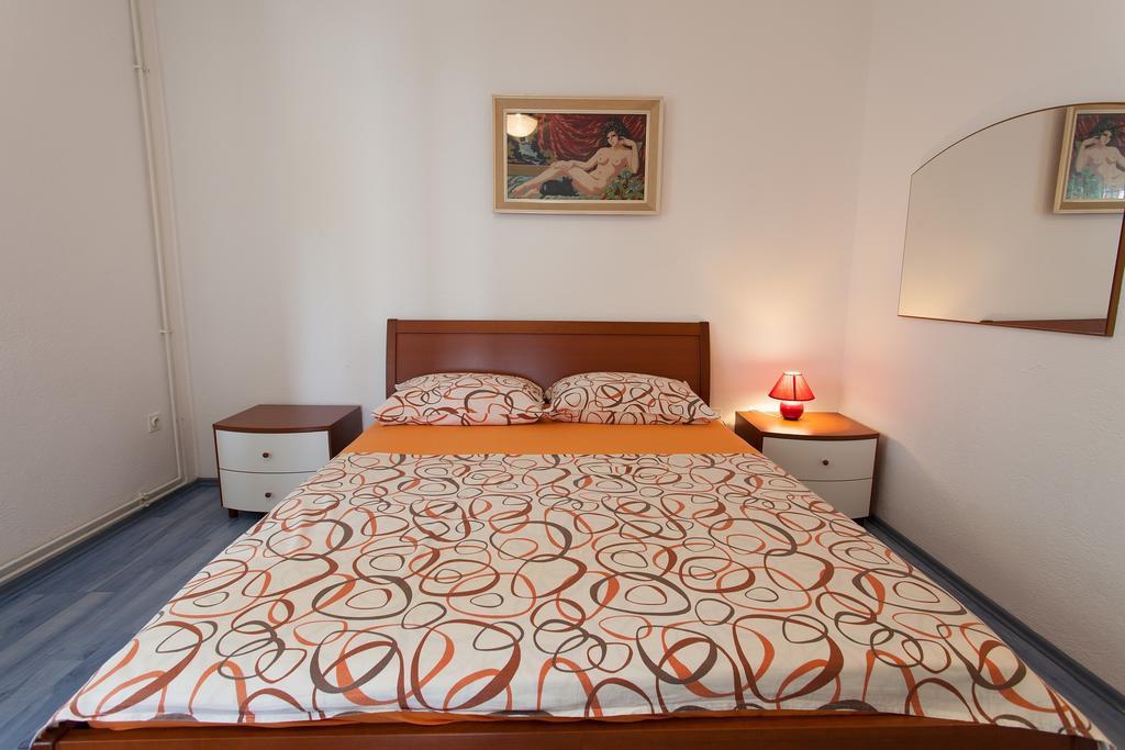 Apartman Kondic Омишаль Номер фото