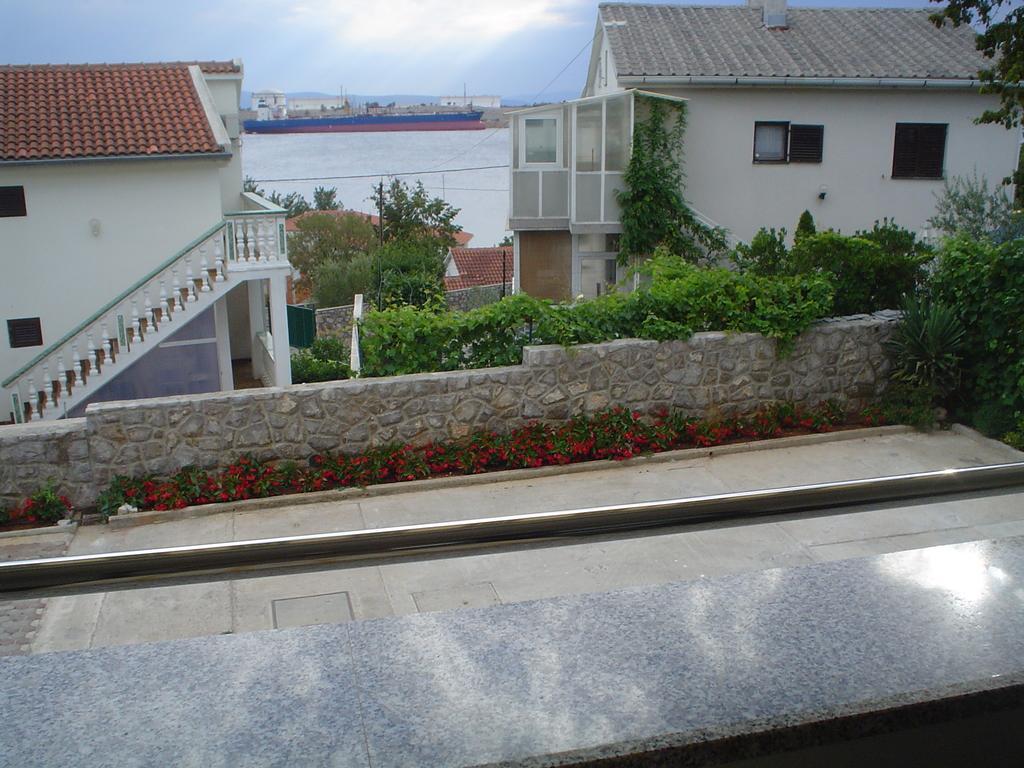 Apartman Kondic Омишаль Номер фото