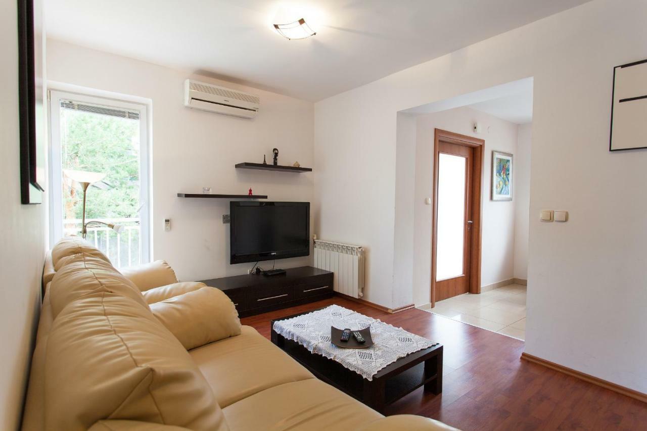Apartman Kondic Омишаль Экстерьер фото
