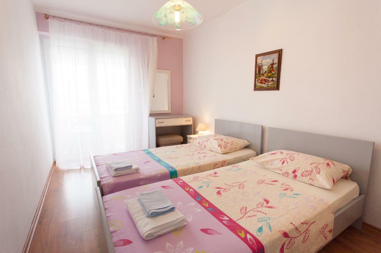 Apartman Kondic Омишаль Экстерьер фото